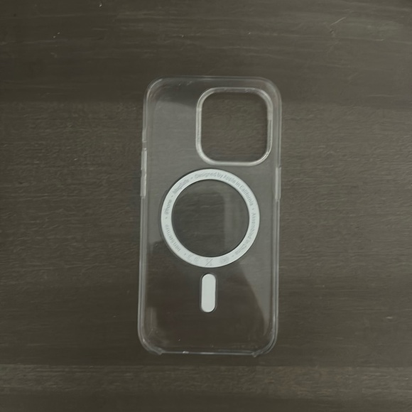 Clear iPhone 14 Pro Case Used - Picture 2 of 2